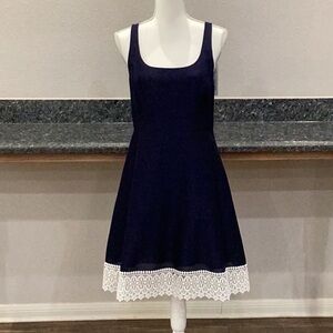 New Draper James Lace Framed Dress Navy Size 8 (Item#H007)